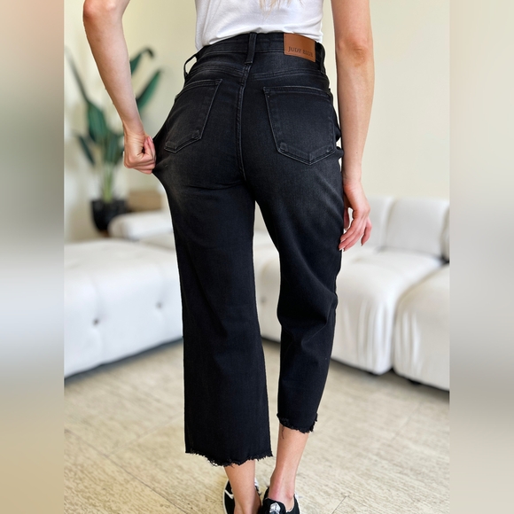 New Arrival!! Judy Blue Full Size High Waist Button Fly Jeans - Picture 9 of 12